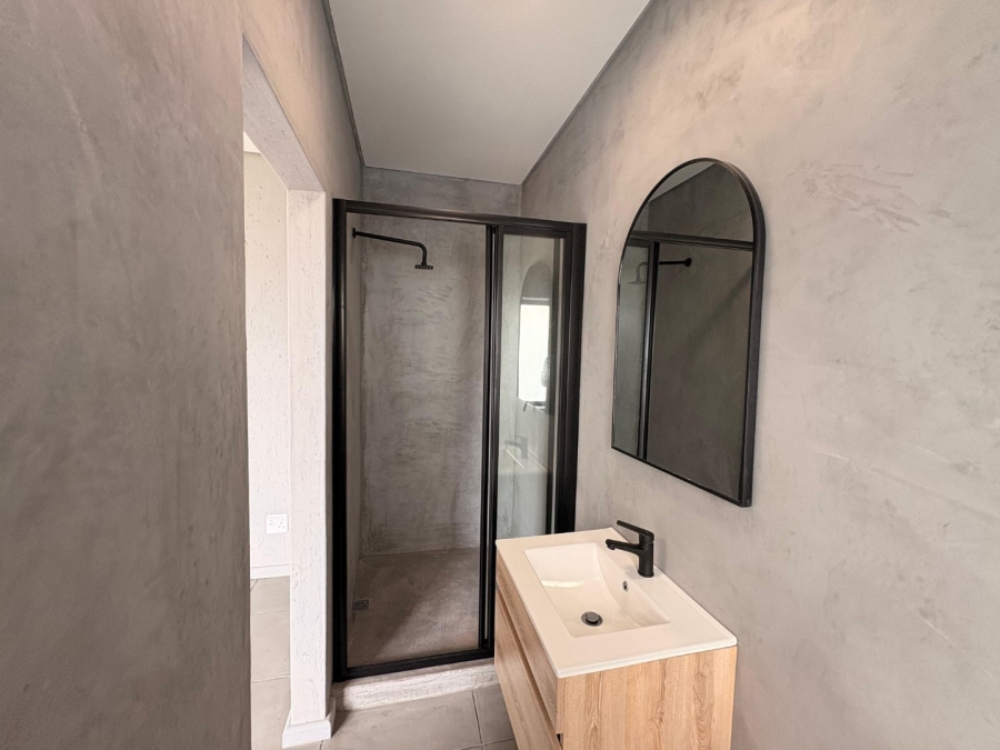 5 Bedroom Property for Sale in Cherry Creek Country Estate Western Cape